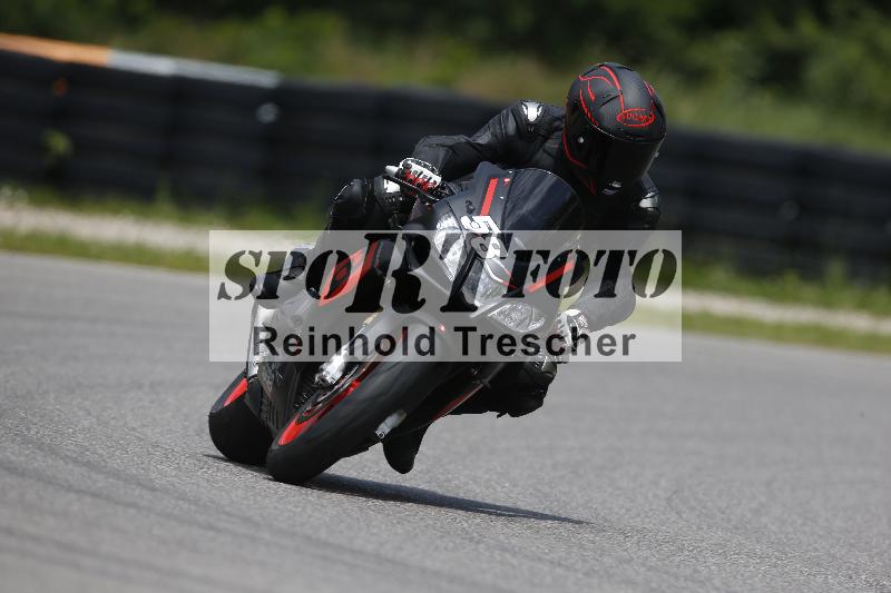 /Archiv-2024/29 12.06.2024 MOTO.CH Track Day ADR/Gruppe blau/58